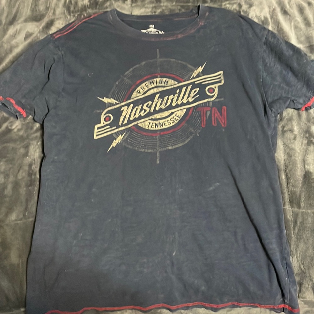 Vintage Nashville Tennessee tee